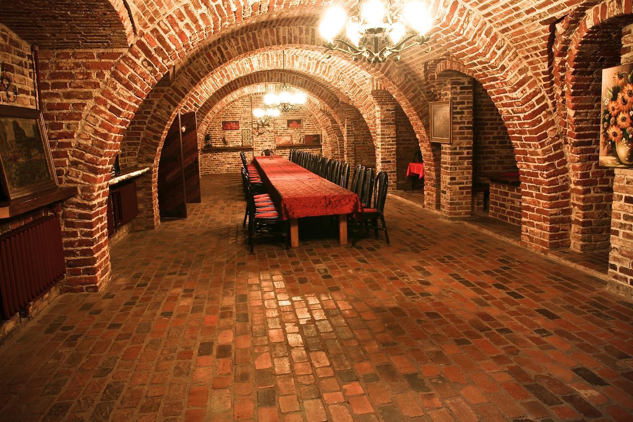 Hotel Restauracja Pustelnik Wisla Mala Exteriör bild