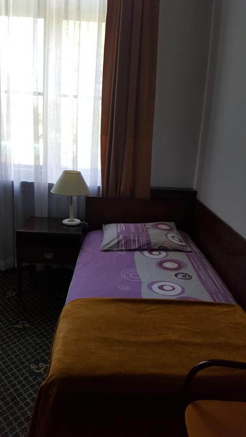 Hotel Restauracja Pustelnik Wisla Mala Exteriör bild