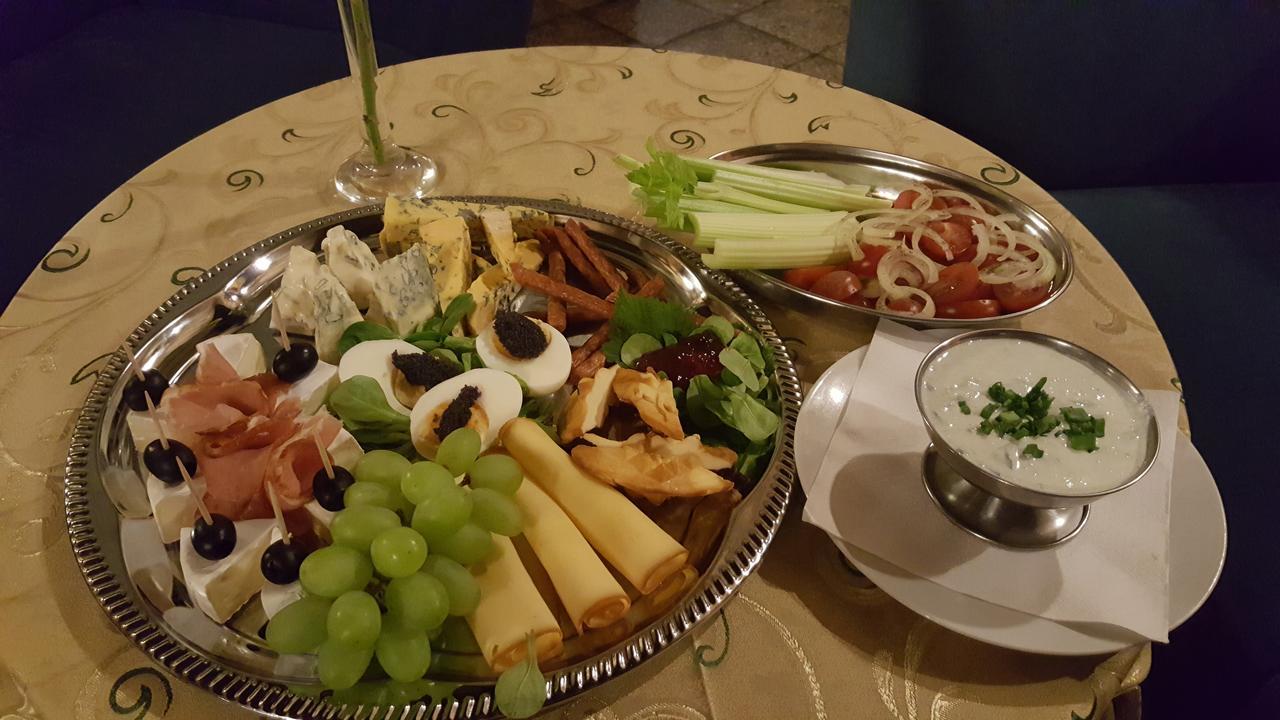 Hotel Restauracja Pustelnik Wisla Mala Exteriör bild